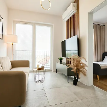 Sunset 79 By Housine * Zator