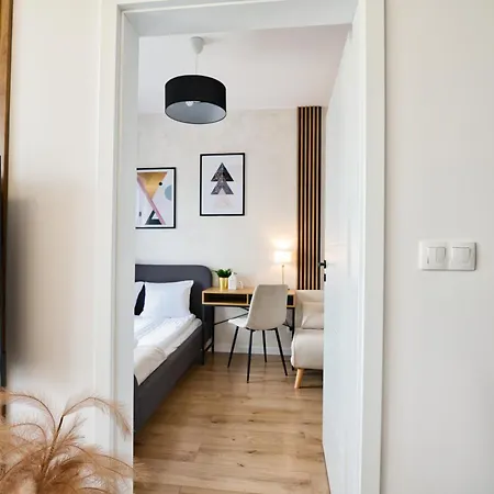 Sunset 79 By Housine *